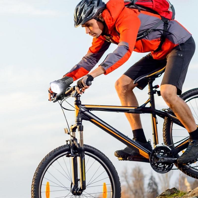 مصباح أمامي قابل لإعادة الشحن  - مراجعة Bike Headlight 2000 Lumens Rechargeable وسعره